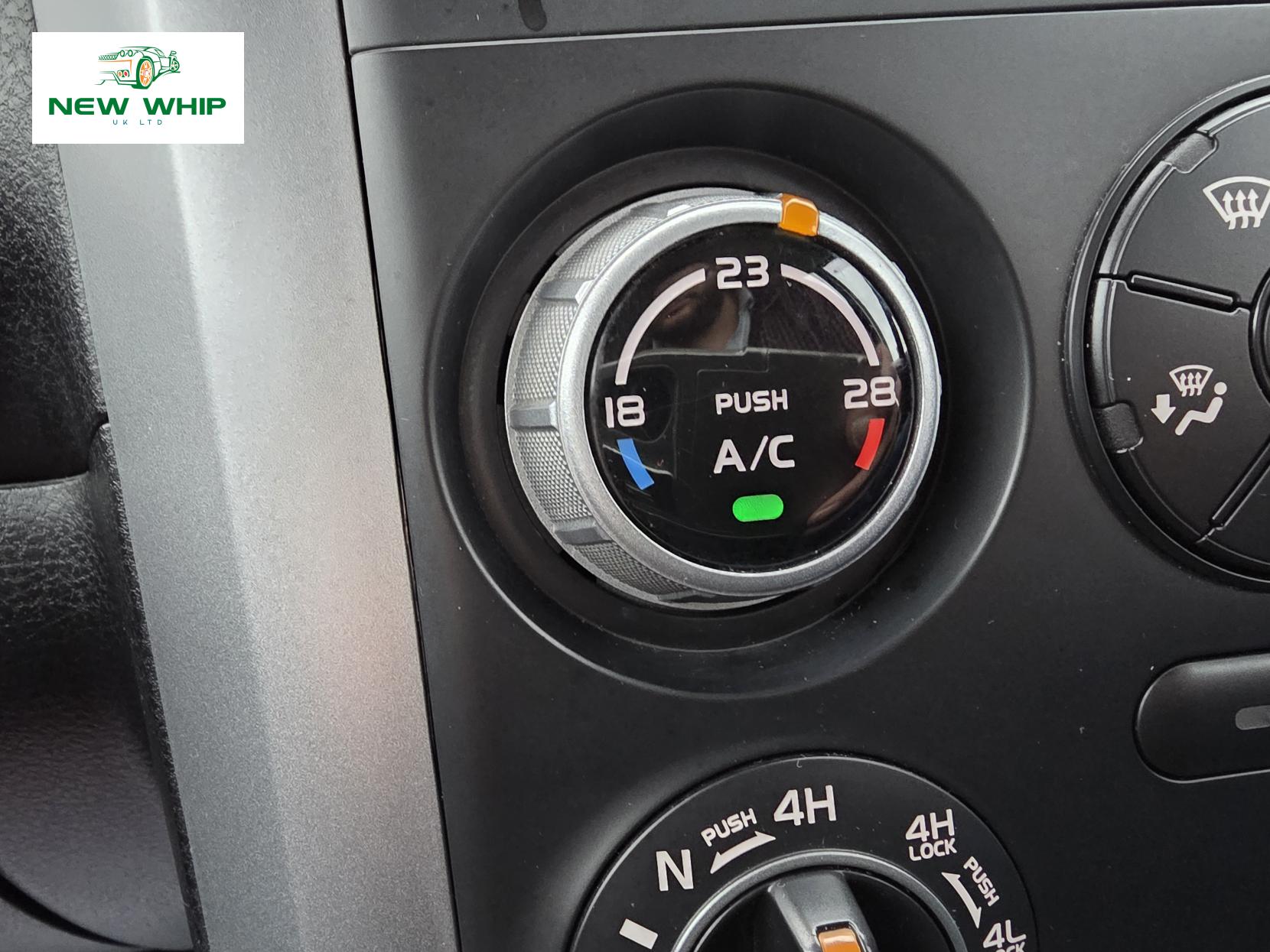 Suzuki Grand Vitara 2.0 16V SUV 5dr Petrol Manual 4WD Euro 4 (140 ps)