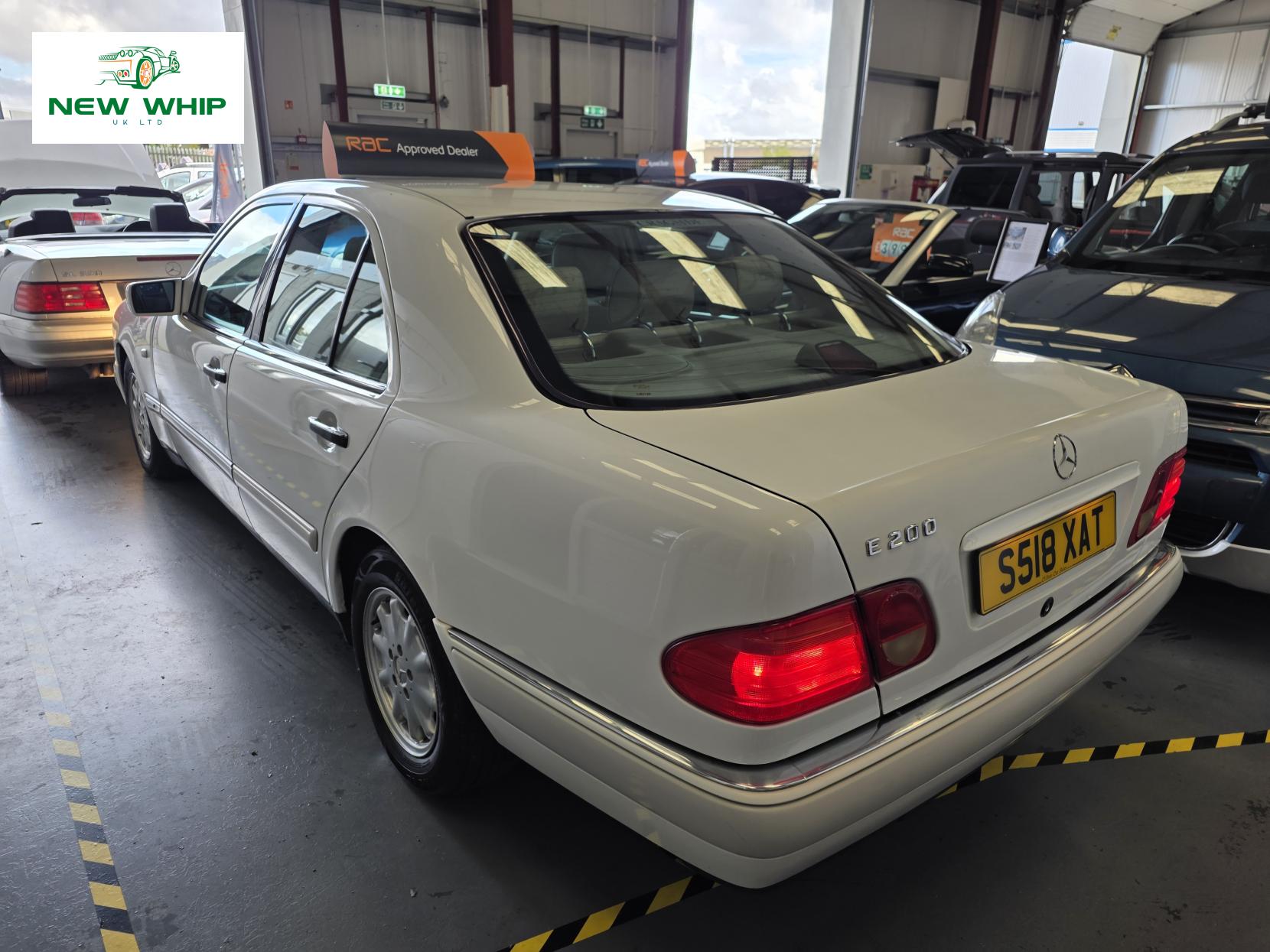 Mercedes-Benz E Class 2.0 E200 Elegance Saloon 4dr Petrol Automatic (228 g/km, 134 bhp)
