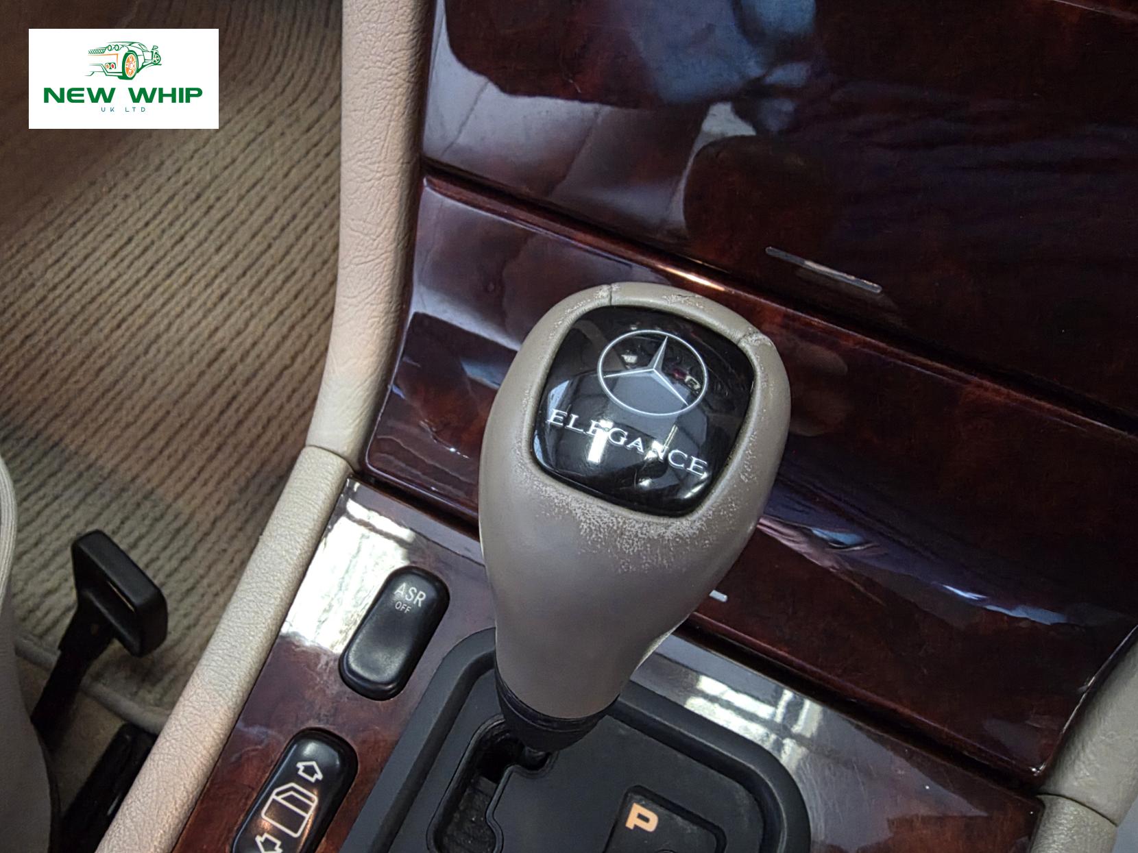 Mercedes-Benz E Class 2.0 E200 Elegance Saloon 4dr Petrol Automatic (228 g/km, 134 bhp)