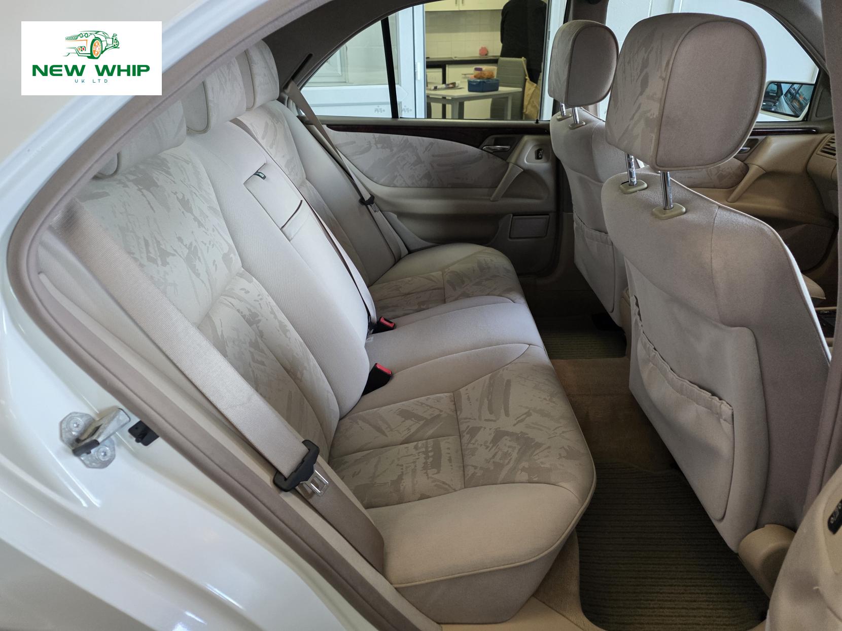 Mercedes-Benz E Class 2.0 E200 Elegance Saloon 4dr Petrol Automatic (228 g/km, 134 bhp)