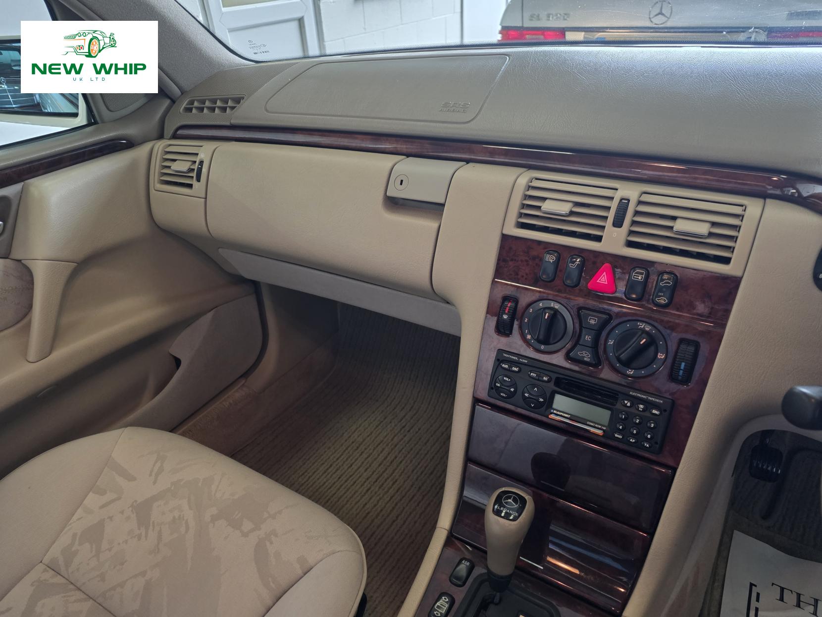 Mercedes-Benz E Class 2.0 E200 Elegance Saloon 4dr Petrol Automatic (228 g/km, 134 bhp)