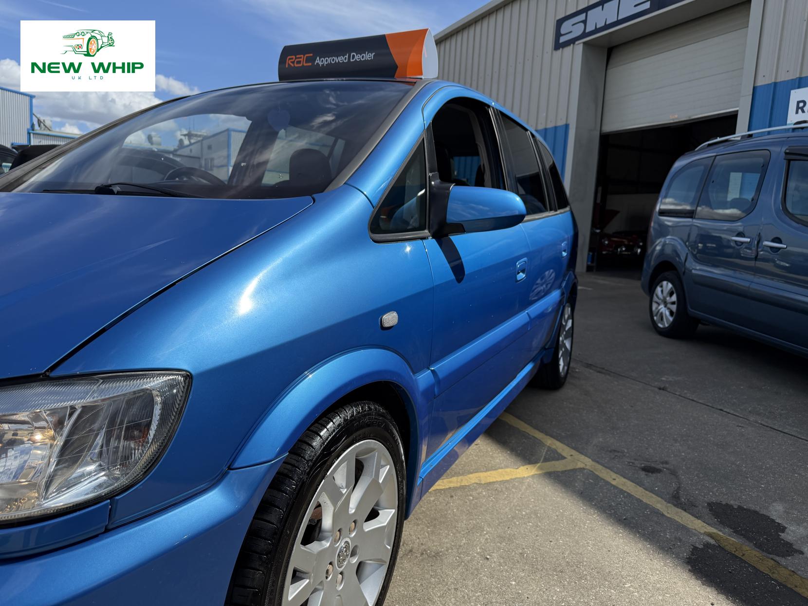 Vauxhall Zafira 2.0i Turbo 16v GSi MPV 5dr Petrol Manual (243 g/km, 187 bhp)
