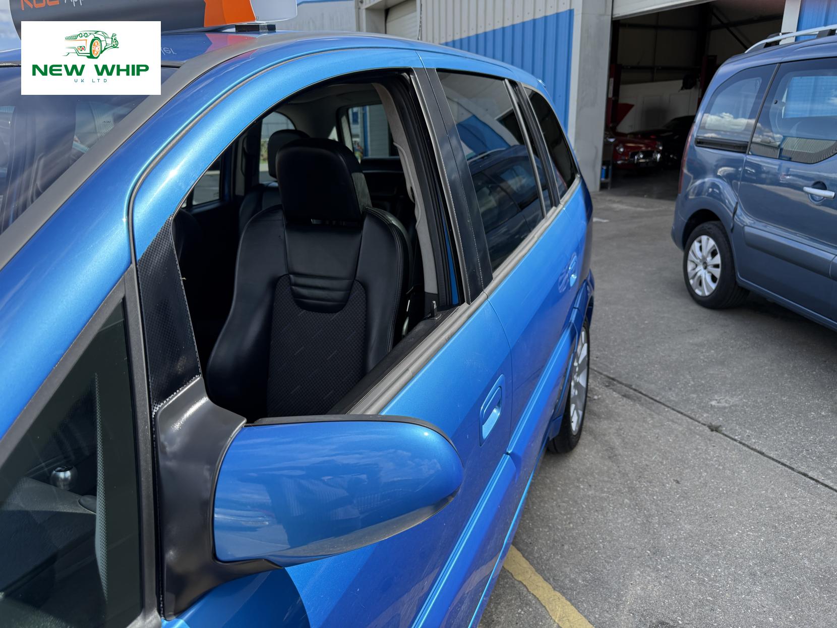 Vauxhall Zafira 2.0i Turbo 16v GSi MPV 5dr Petrol Manual (243 g/km, 187 bhp)