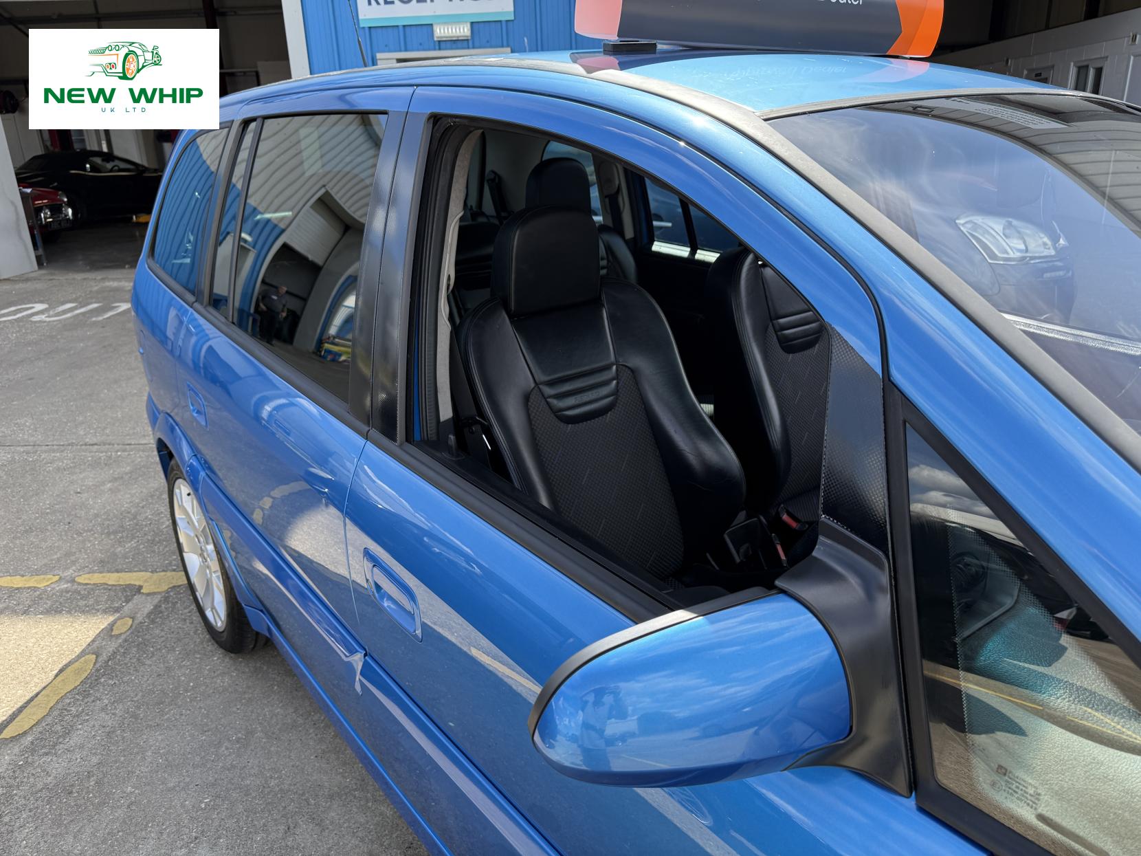 Vauxhall Zafira 2.0i Turbo 16v GSi MPV 5dr Petrol Manual (243 g/km, 187 bhp)