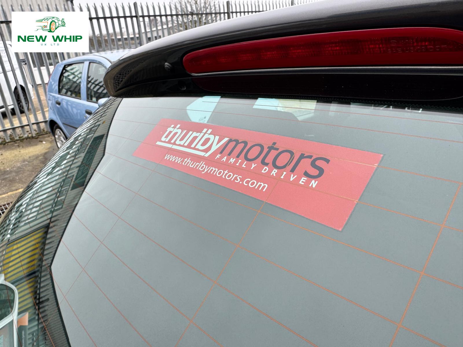 Vauxhall Astra 1.6 16v SRi Hatchback 5dr Petrol Manual Euro 5 (115 ps)