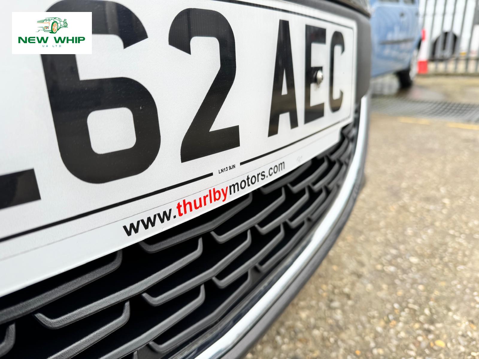 Vauxhall Astra 1.6 16v SRi Hatchback 5dr Petrol Manual Euro 5 (115 ps)