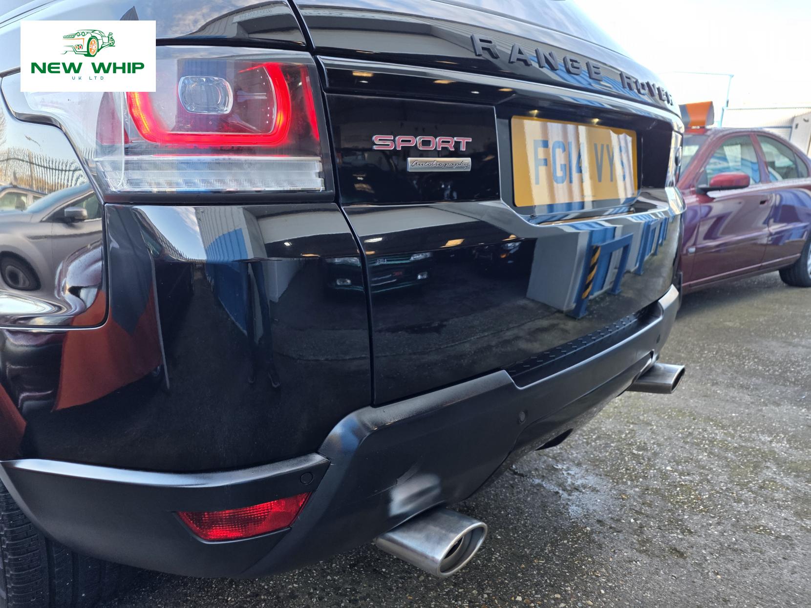 Land Rover Range Rover Sport 3.0 SD V6 Autobiography Dynamic SUV 5dr Diesel Auto 4WD Euro 5 (s/s) (292 ps)