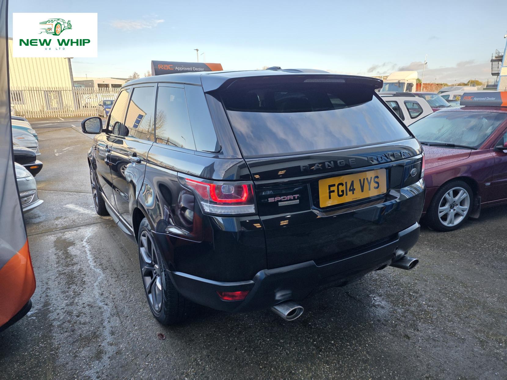 Land Rover Range Rover Sport 3.0 SD V6 Autobiography Dynamic SUV 5dr Diesel Auto 4WD Euro 5 (s/s) (292 ps)