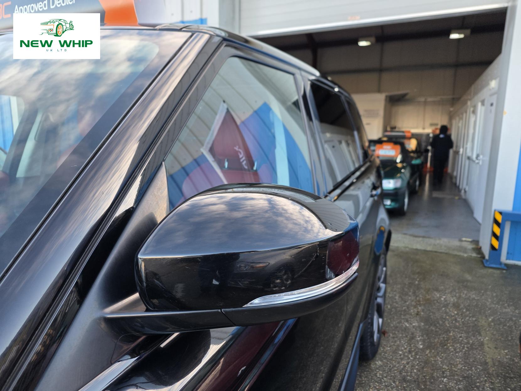 Land Rover Range Rover Sport 3.0 SD V6 Autobiography Dynamic SUV 5dr Diesel Auto 4WD Euro 5 (s/s) (292 ps)