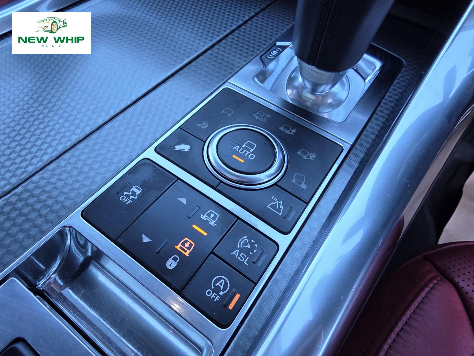 Land Rover Range Rover Sport 3.0 SD V6 Autobiography Dynamic SUV 5dr Diesel Auto 4WD Euro 5 (s/s) (292 ps)