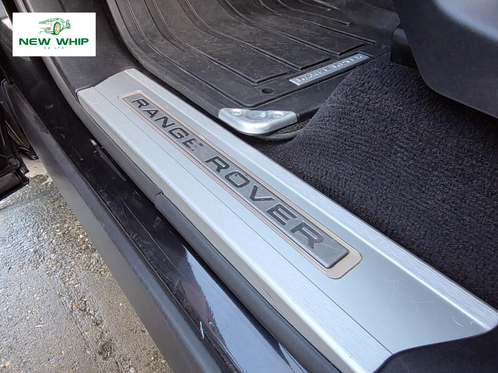 Land Rover Range Rover Sport 3.0 SD V6 Autobiography Dynamic SUV 5dr Diesel Auto 4WD Euro 5 (s/s) (292 ps)