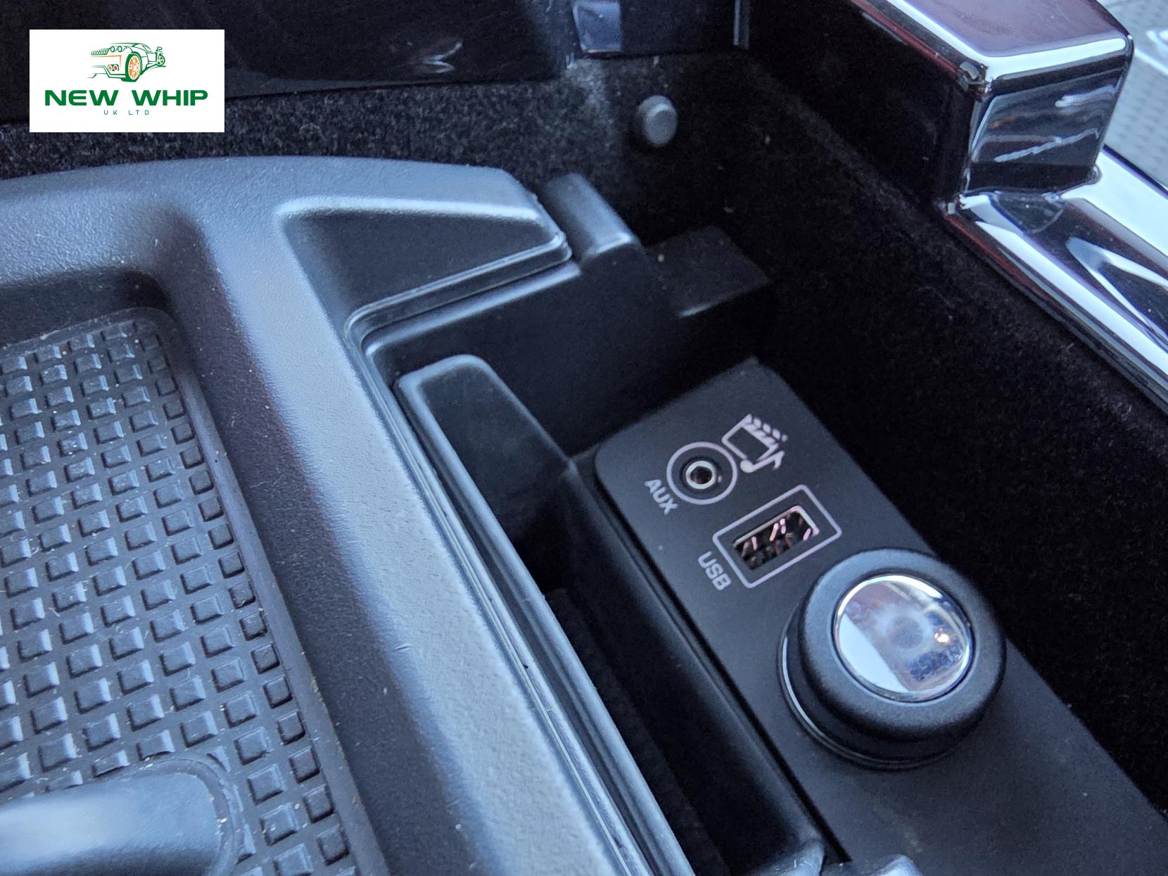 Land Rover Range Rover Sport 3.0 SD V6 Autobiography Dynamic SUV 5dr Diesel Auto 4WD Euro 5 (s/s) (292 ps)