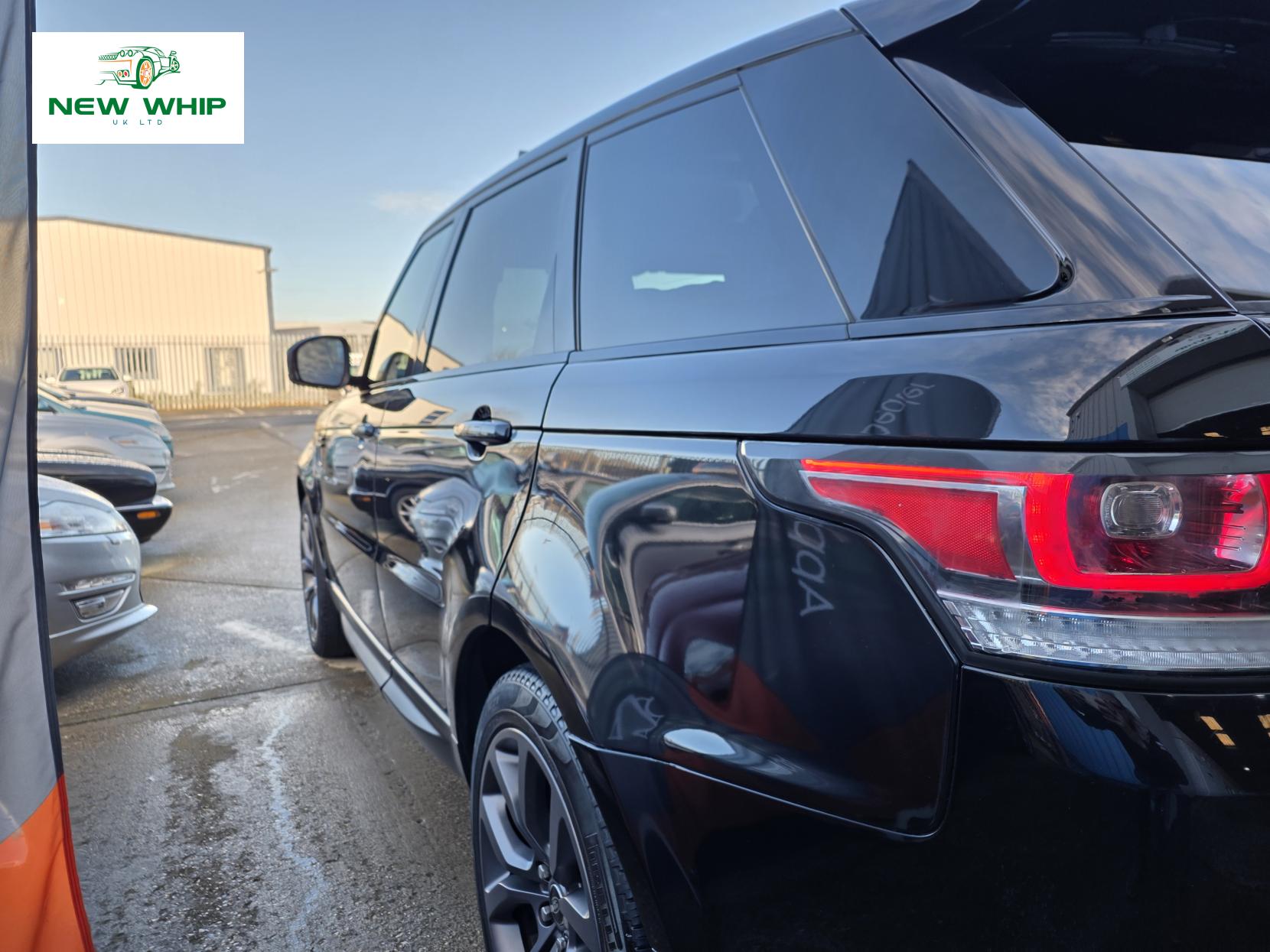 Land Rover Range Rover Sport 3.0 SD V6 Autobiography Dynamic SUV 5dr Diesel Auto 4WD Euro 5 (s/s) (292 ps)