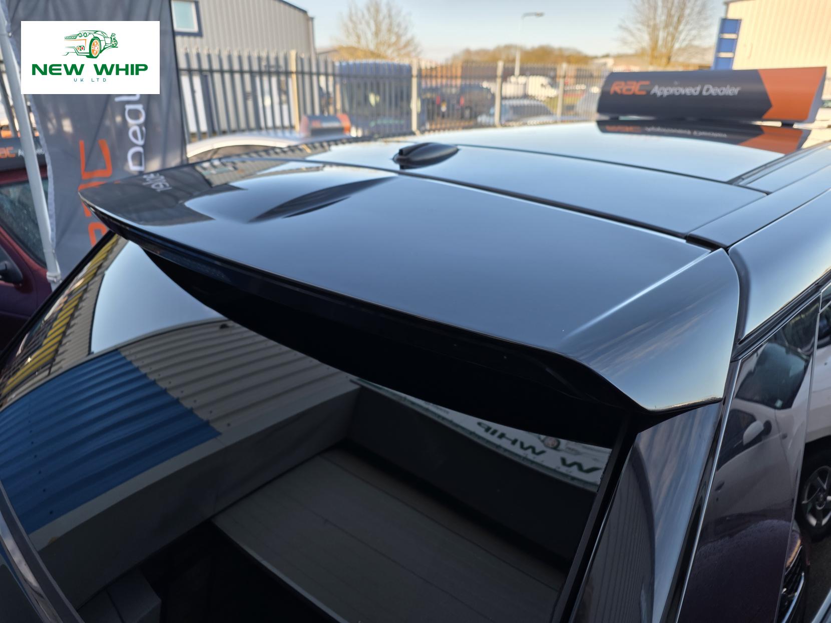 Land Rover Range Rover Sport 3.0 SD V6 Autobiography Dynamic SUV 5dr Diesel Auto 4WD Euro 5 (s/s) (292 ps)