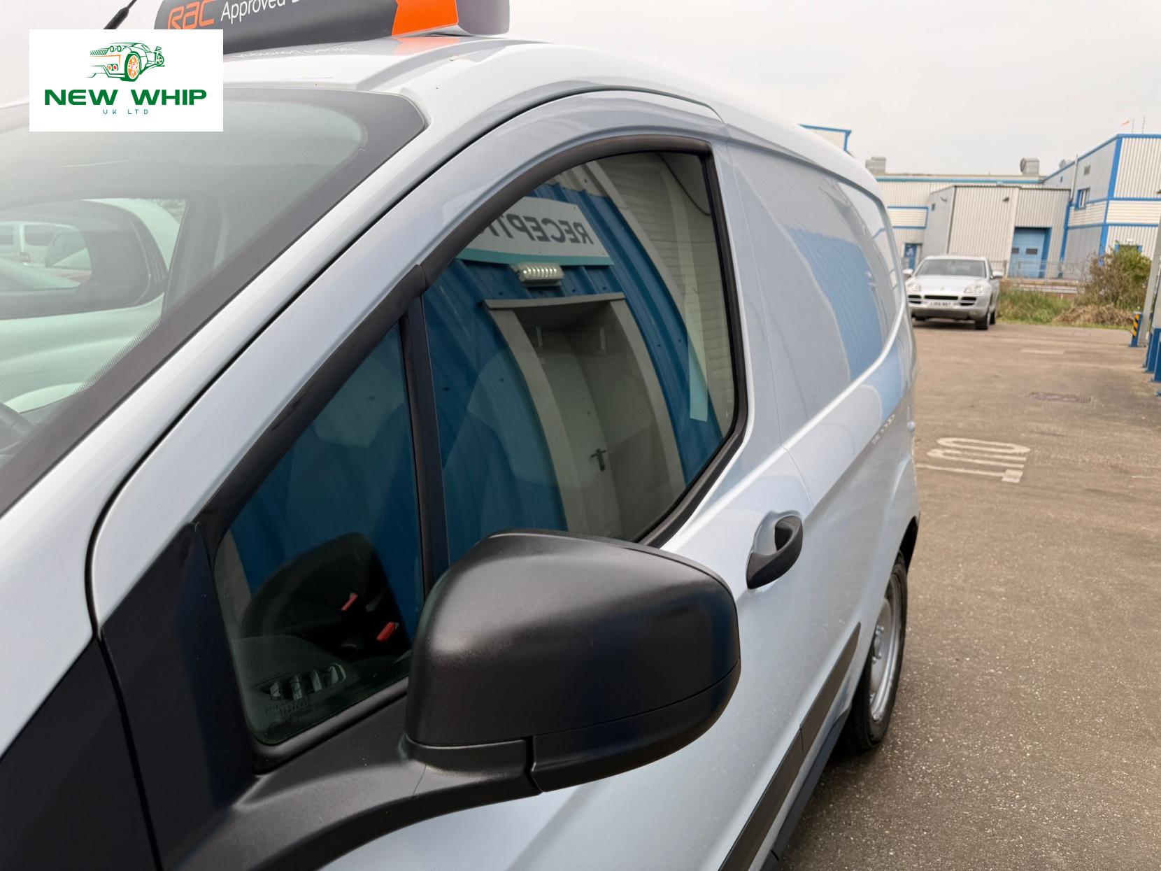 Ford Transit Courier 1.5 TDCi Panel Van 4dr Diesel Manual L1 Euro 5 (75 ps)