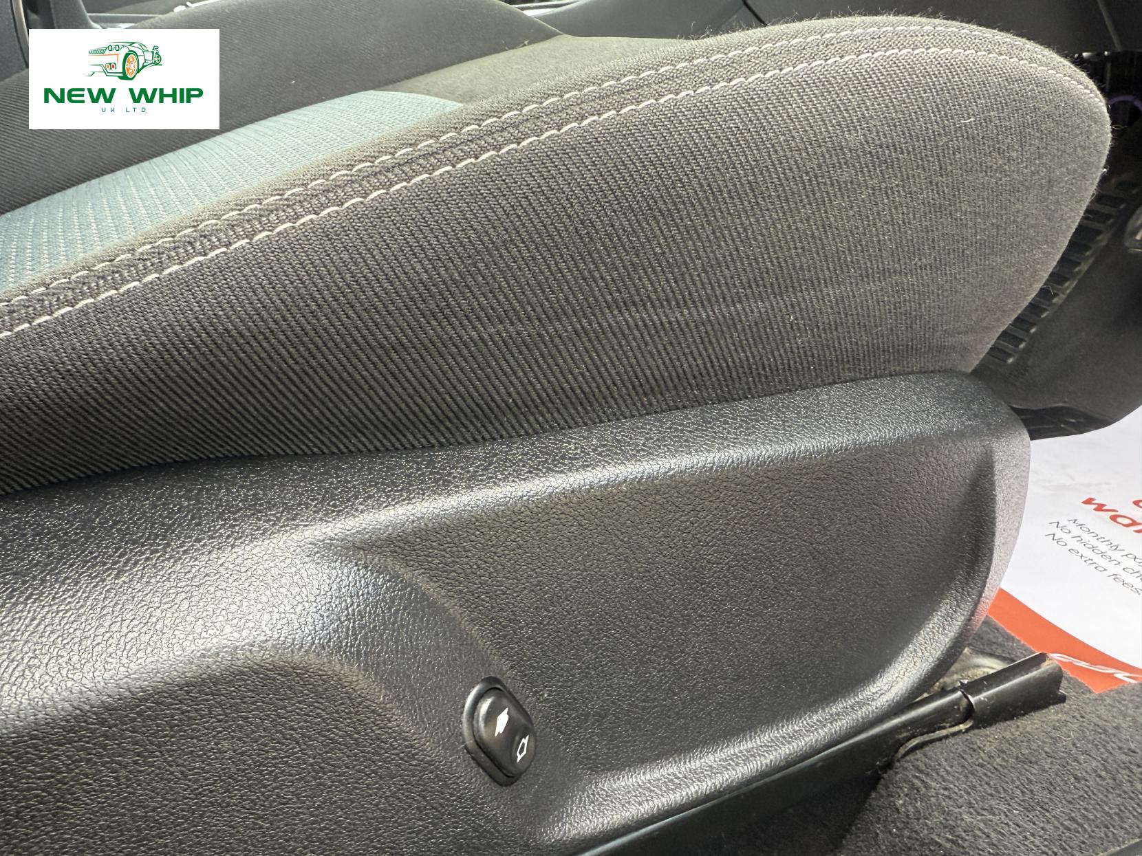 Ford Mondeo 2.0 TDCi Zetec Hatchback 5dr Diesel Manual Euro 5 (163 ps)