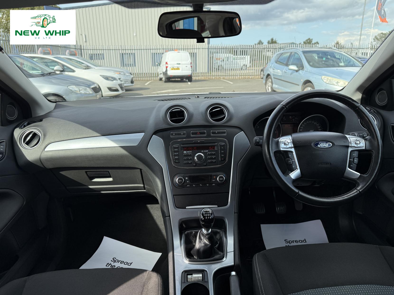 Ford Mondeo 2.0 TDCi Zetec Hatchback 5dr Diesel Manual Euro 5 (163 ps)