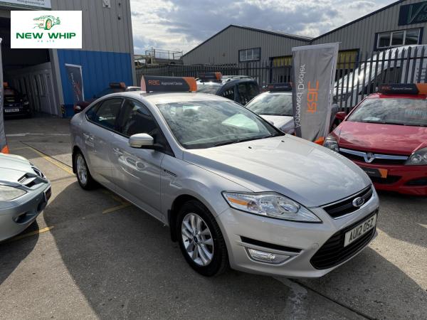 Ford Mondeo 2.0 TDCi Zetec Hatchback 5dr Diesel Manual Euro 5 (163 ps)