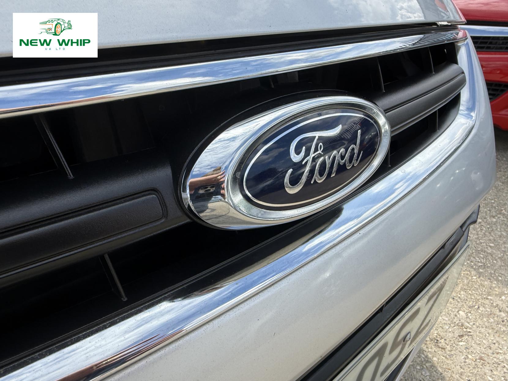 Ford Mondeo 2.0 TDCi Zetec Hatchback 5dr Diesel Manual Euro 5 (163 ps)