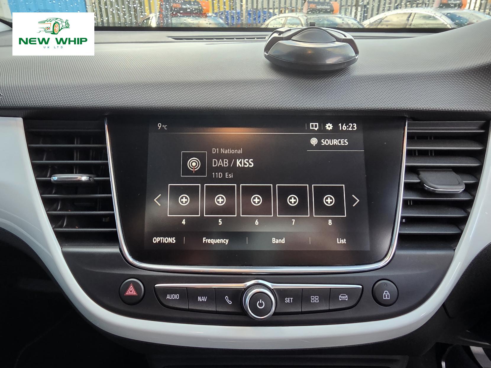 Vauxhall Crossland X 1.2 Turbo SRi Nav SUV 5dr Petrol Auto Euro 6 (s/s) (130 ps)