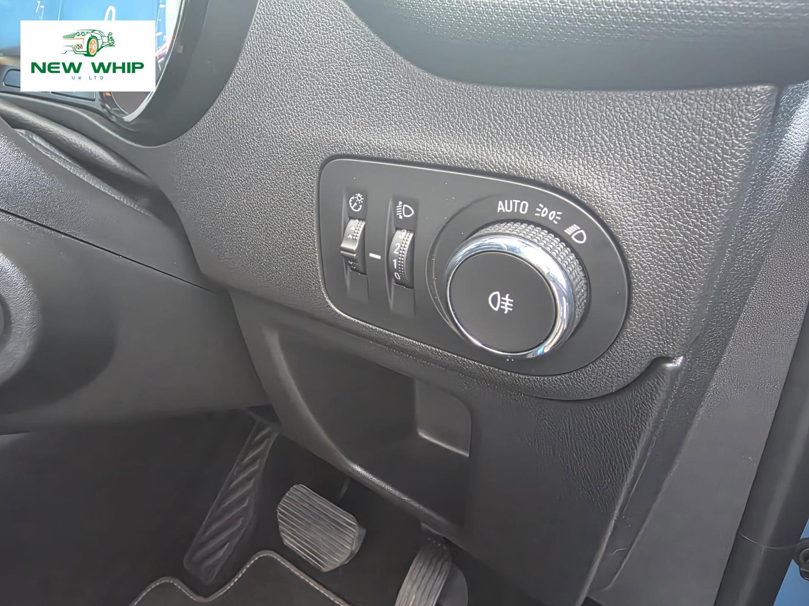 Vauxhall Crossland X 1.2 Turbo SRi Nav SUV 5dr Petrol Auto Euro 6 (s/s) (130 ps)