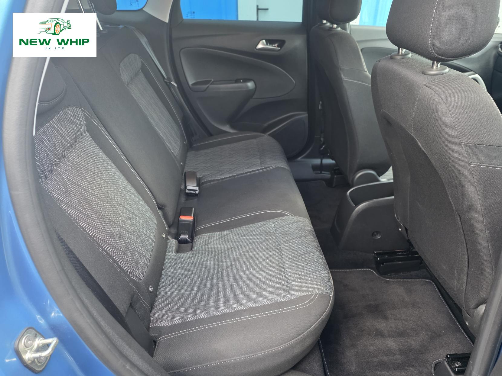 Vauxhall Crossland X 1.2 Turbo SRi Nav SUV 5dr Petrol Auto Euro 6 (s/s) (130 ps)