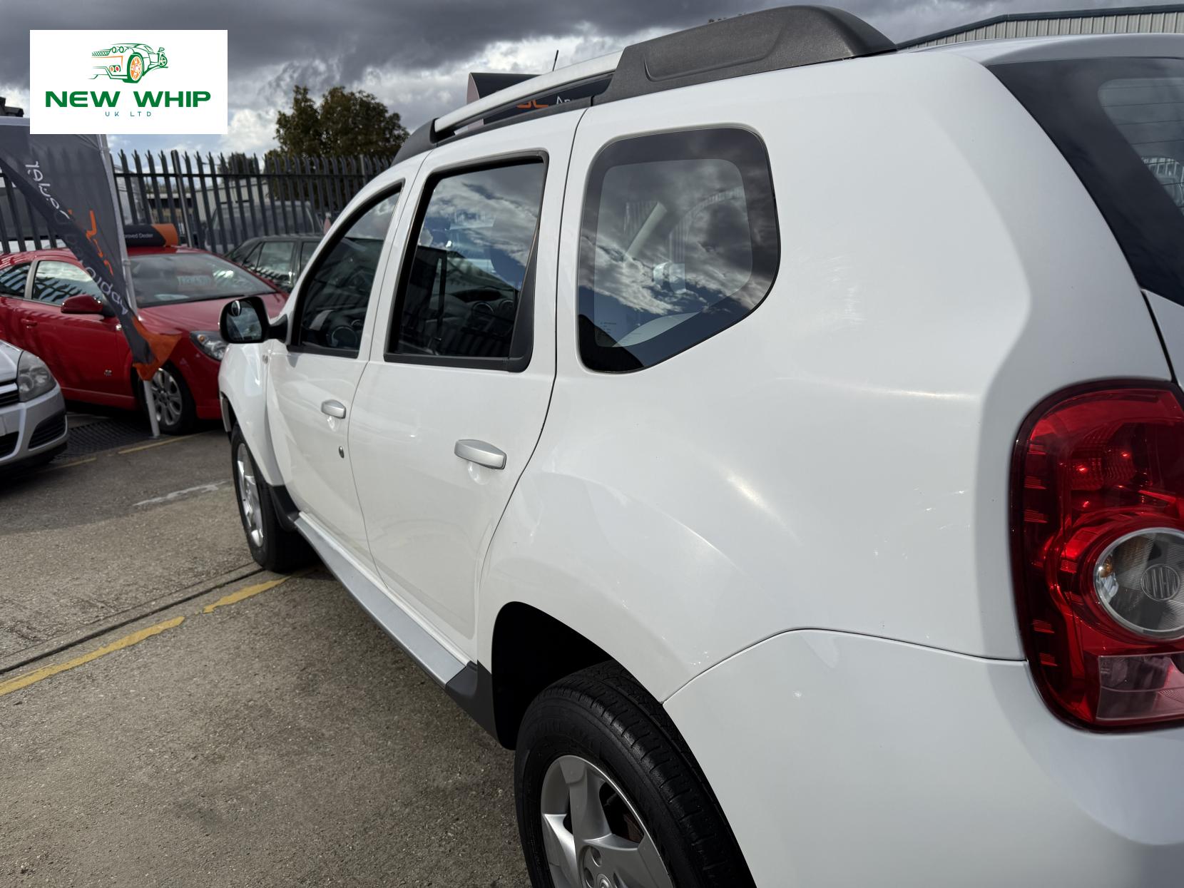 Dacia Duster 1.5 dCi Laureate SUV 5dr Diesel Manual Euro 5 (110 ps)