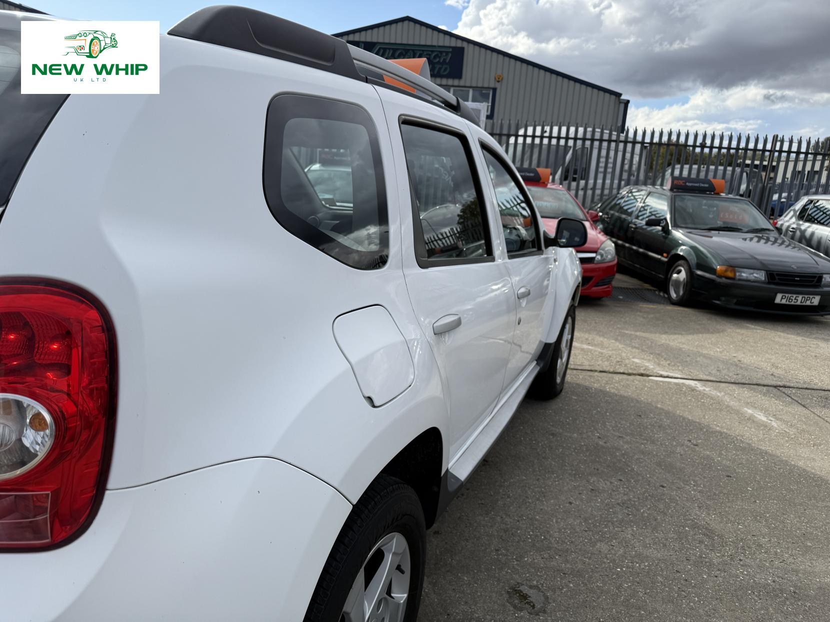 Dacia Duster 1.5 dCi Laureate SUV 5dr Diesel Manual Euro 5 (110 ps)