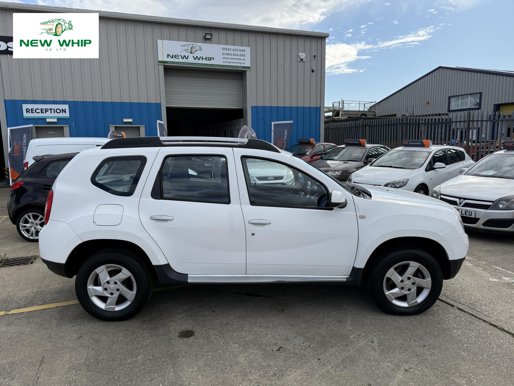 Dacia Duster 1.5 dCi Laureate SUV 5dr Diesel Manual Euro 5 (110 ps)