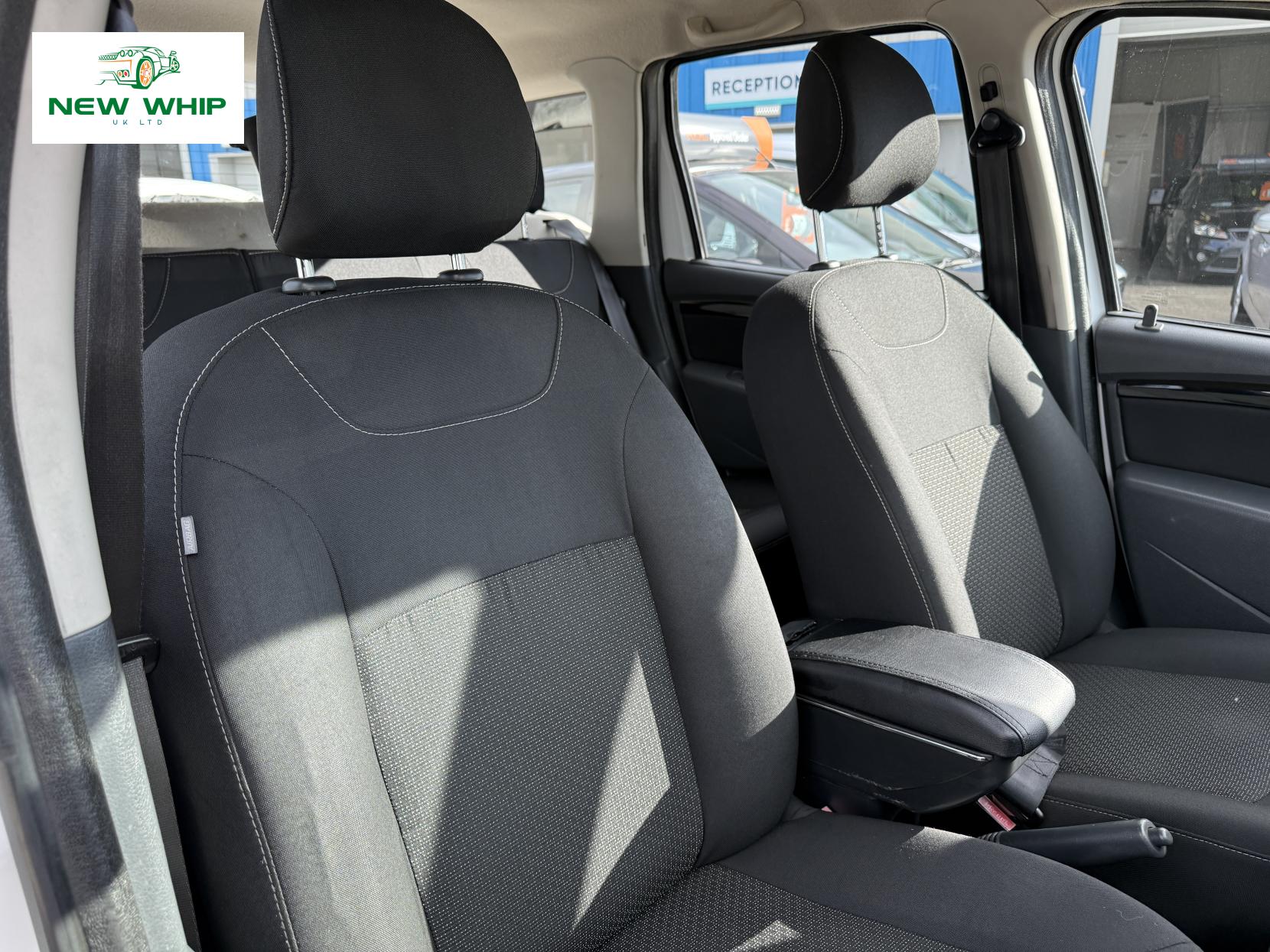 Dacia Duster 1.5 dCi Laureate SUV 5dr Diesel Manual Euro 5 (110 ps)