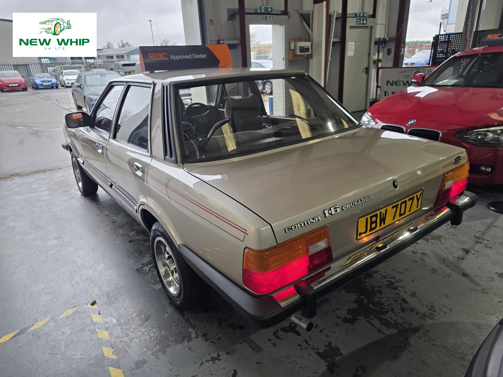 Ford Cortina 1.6 Crusader Saloon 4dr Petrol Manual (72 bhp)