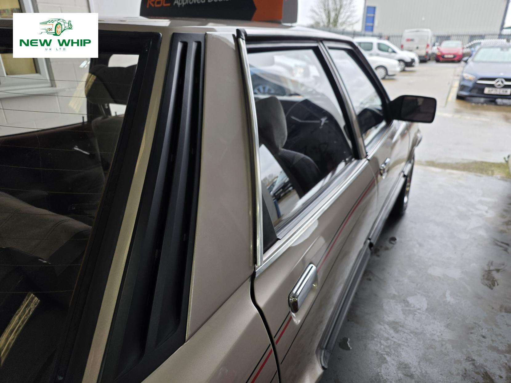 Ford Cortina 1.6 Crusader Saloon 4dr Petrol Manual (72 bhp)