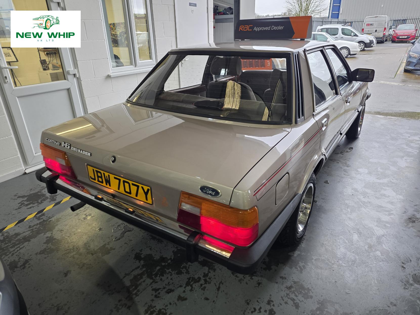 Ford Cortina 1.6 Crusader Saloon 4dr Petrol Manual (72 bhp)