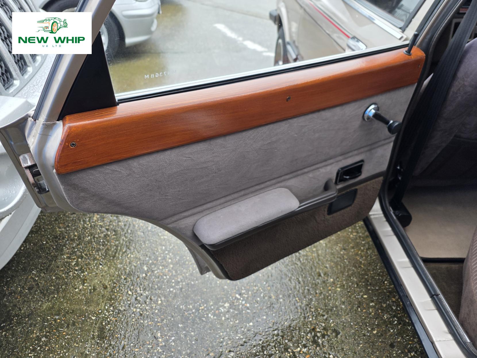 Ford Cortina 1.6 Crusader Saloon 4dr Petrol Manual (72 bhp)