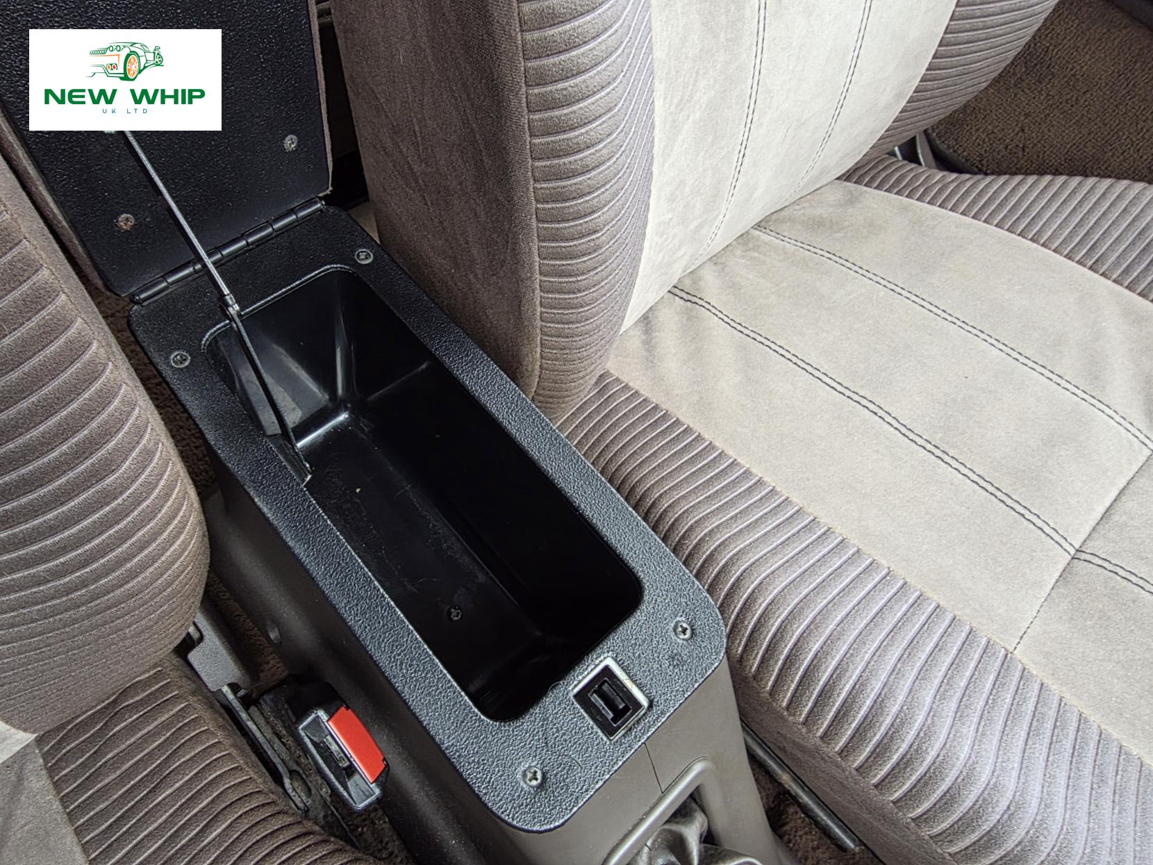 Ford Cortina 1.6 Crusader Saloon 4dr Petrol Manual (72 bhp)