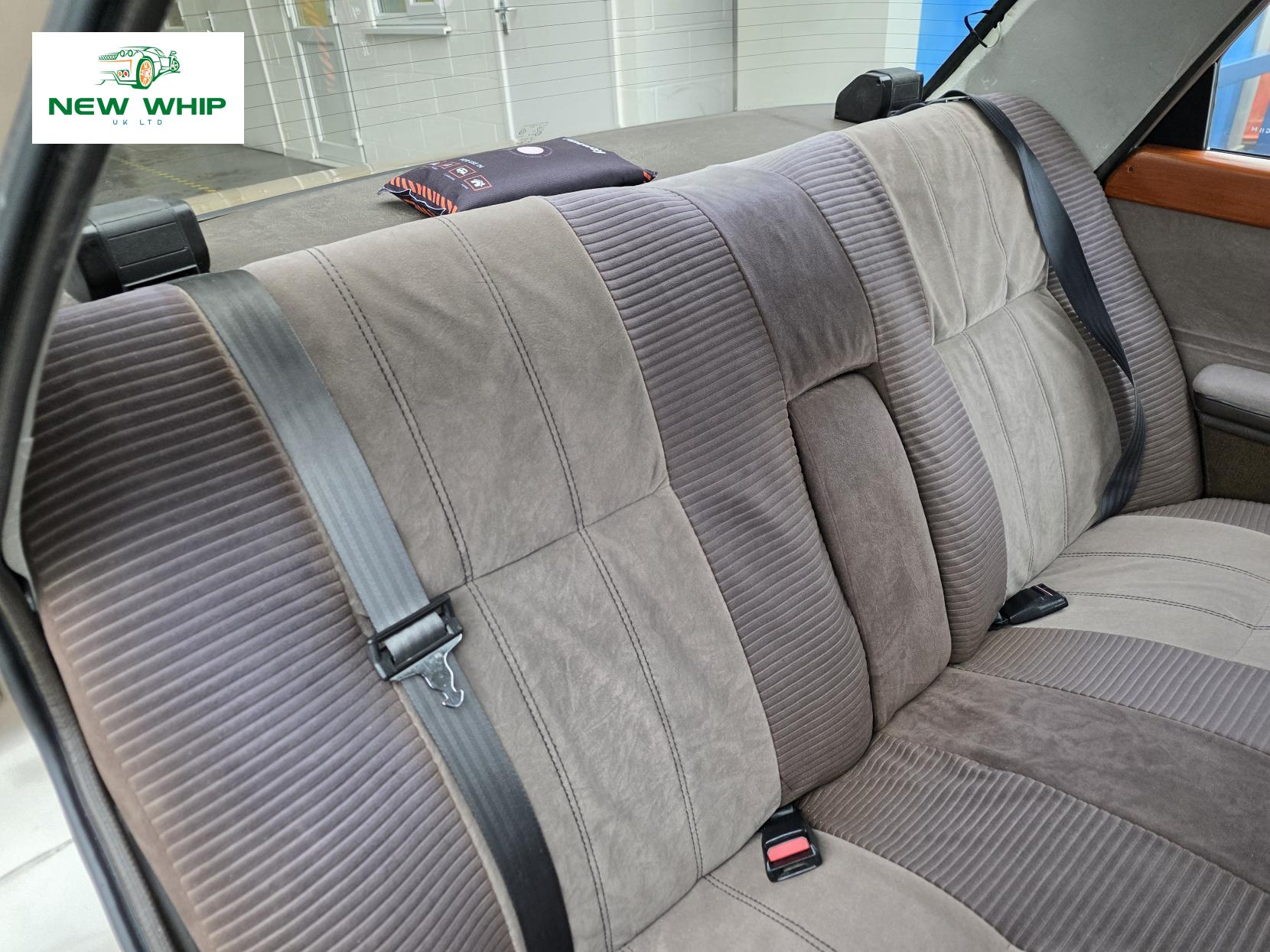 Ford Cortina 1.6 Crusader Saloon 4dr Petrol Manual (72 bhp)