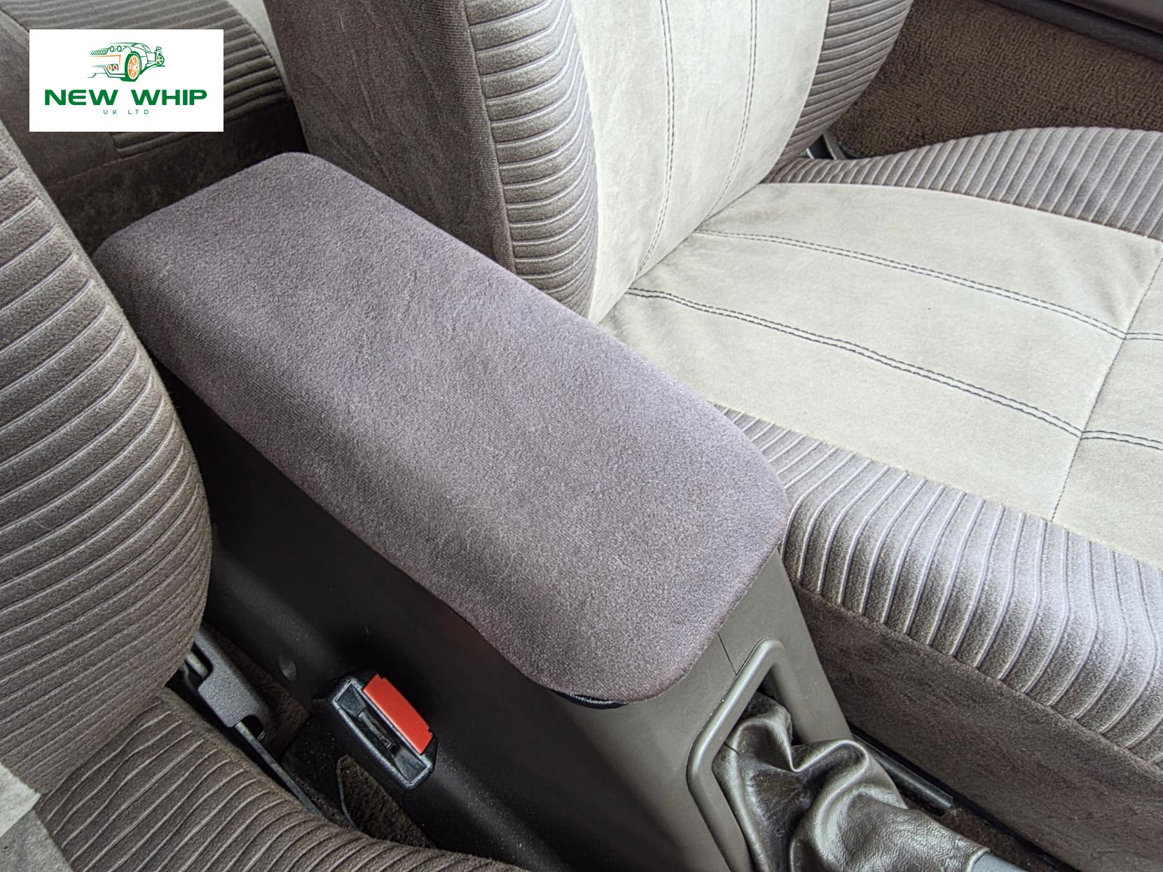 Ford Cortina 1.6 Crusader Saloon 4dr Petrol Manual (72 bhp)