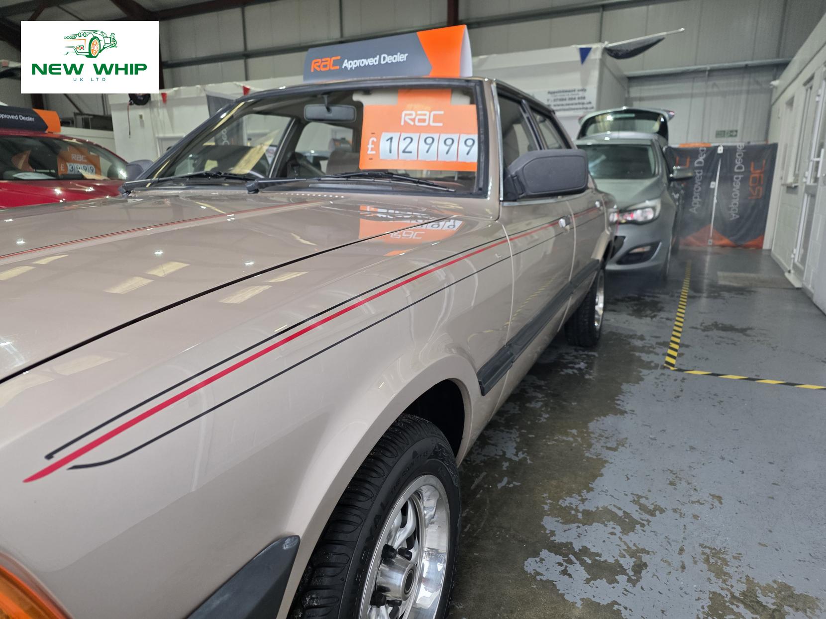 Ford Cortina 1.6 Crusader Saloon 4dr Petrol Manual (72 bhp)