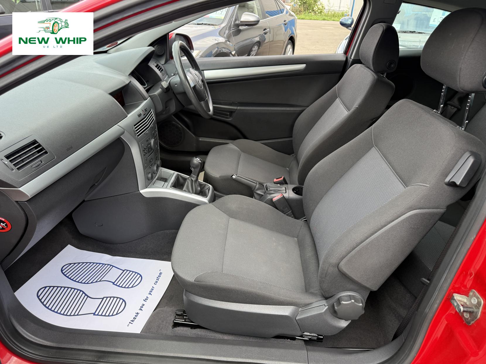 Vauxhall Astra 1.4i 16v Sport Sport Hatch 3dr Petrol Manual (146 g/km, 89 bhp)