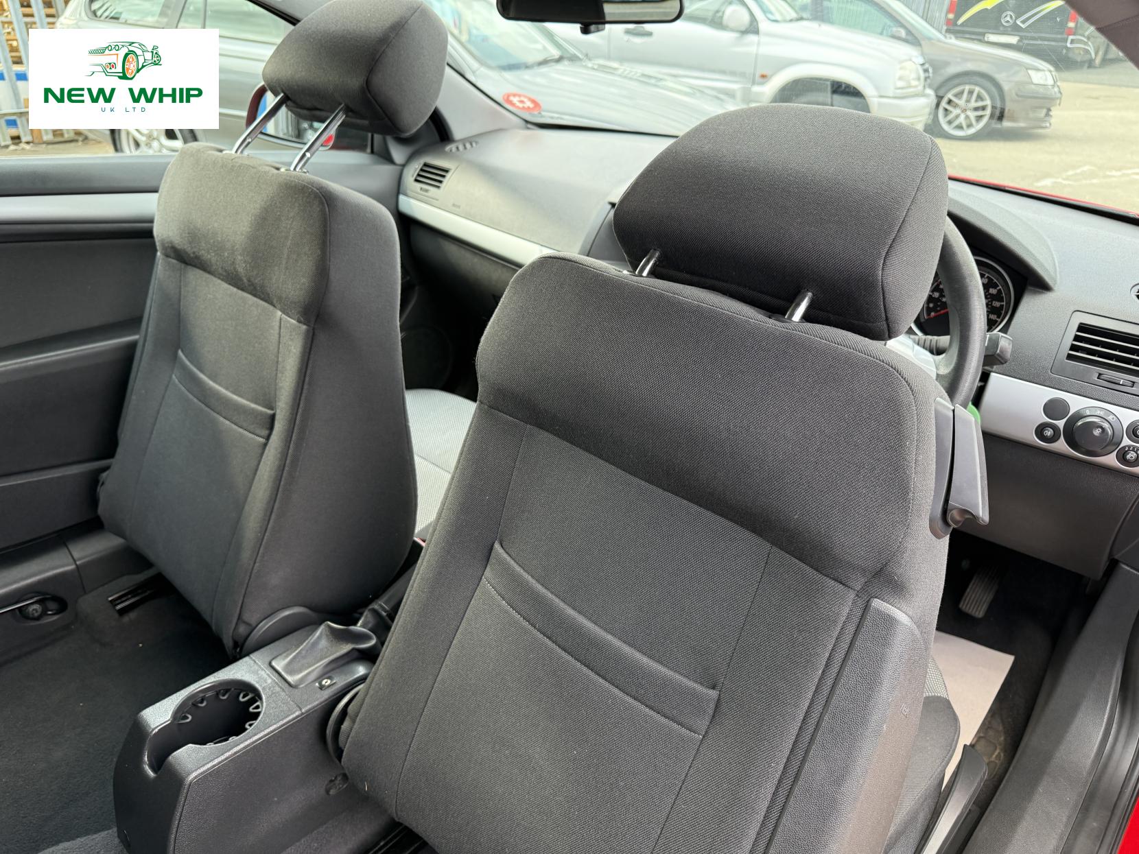 Vauxhall Astra 1.4i 16v Sport Sport Hatch 3dr Petrol Manual (146 g/km, 89 bhp)