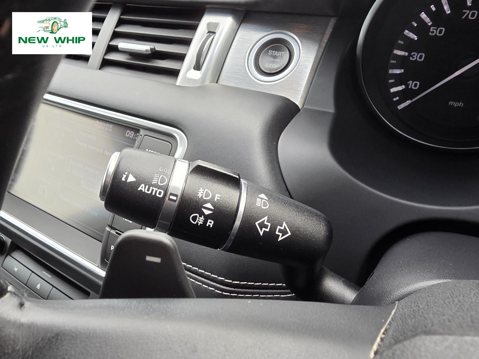 Land Rover Range Rover Evoque 2.2 SD4 Prestige SUV 5dr Diesel Auto 4WD Euro 5 (190 ps)