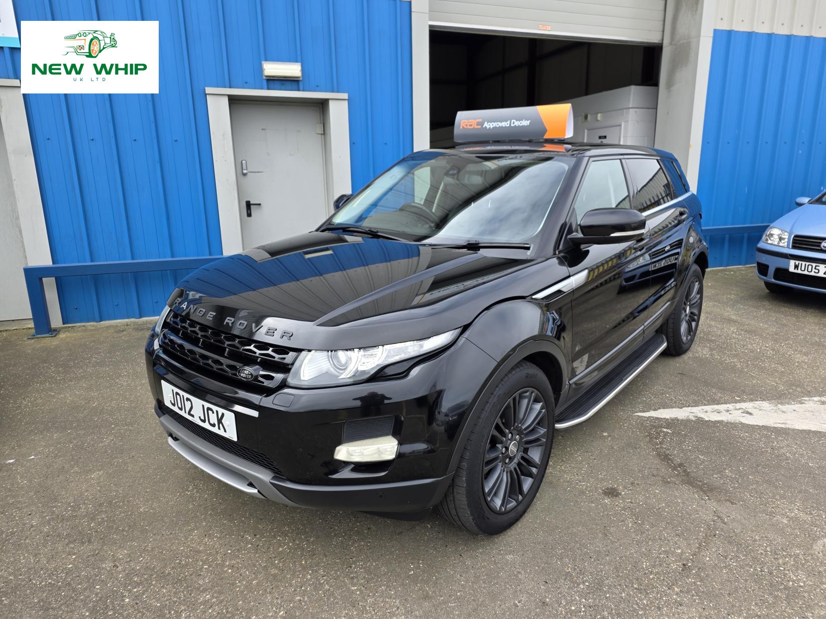 Land Rover Range Rover Evoque 2.2 SD4 Prestige SUV 5dr Diesel Auto 4WD Euro 5 (190 ps)