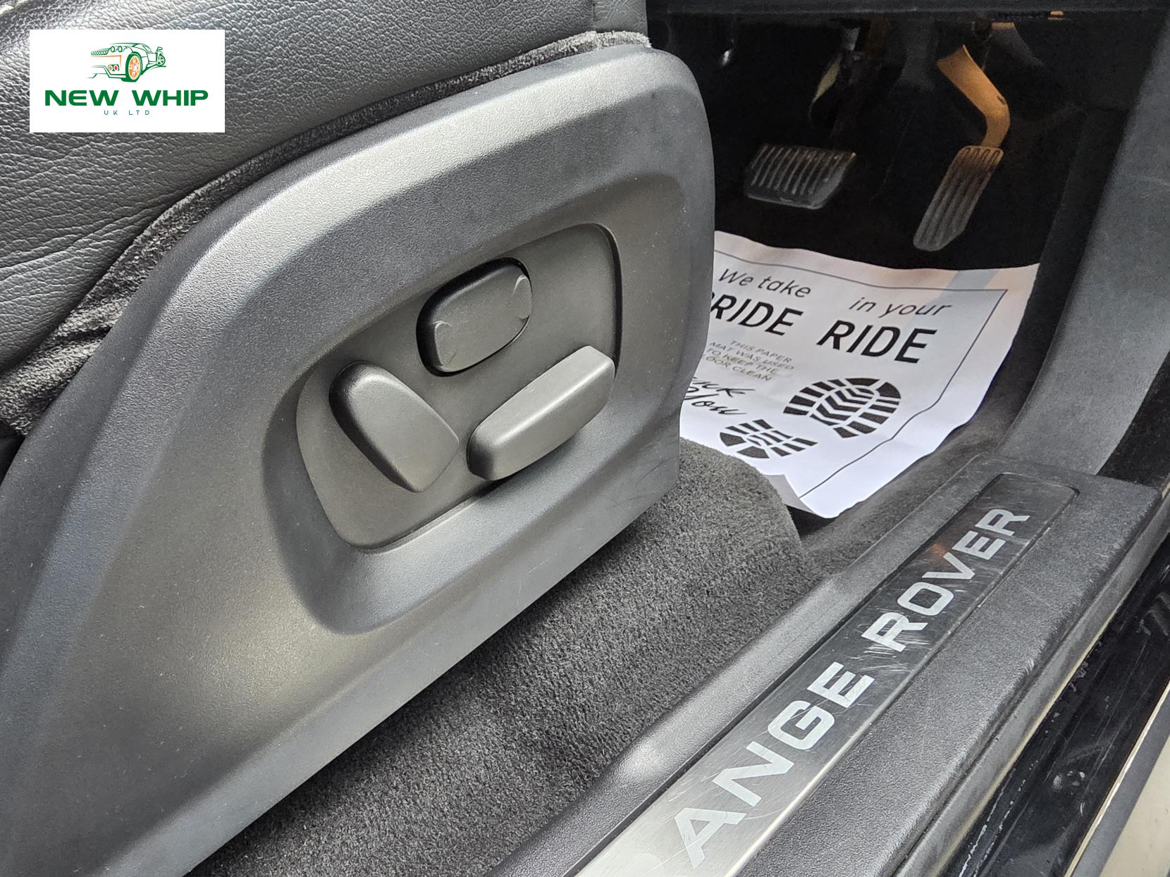 Land Rover Range Rover Evoque 2.2 SD4 Prestige SUV 5dr Diesel Auto 4WD Euro 5 (190 ps)