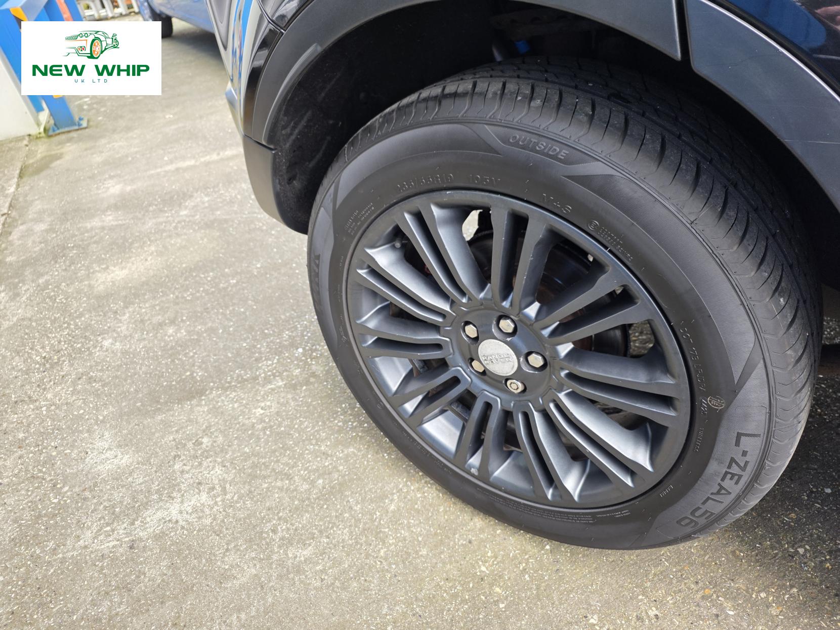 Land Rover Range Rover Evoque 2.2 SD4 Prestige SUV 5dr Diesel Auto 4WD Euro 5 (190 ps)