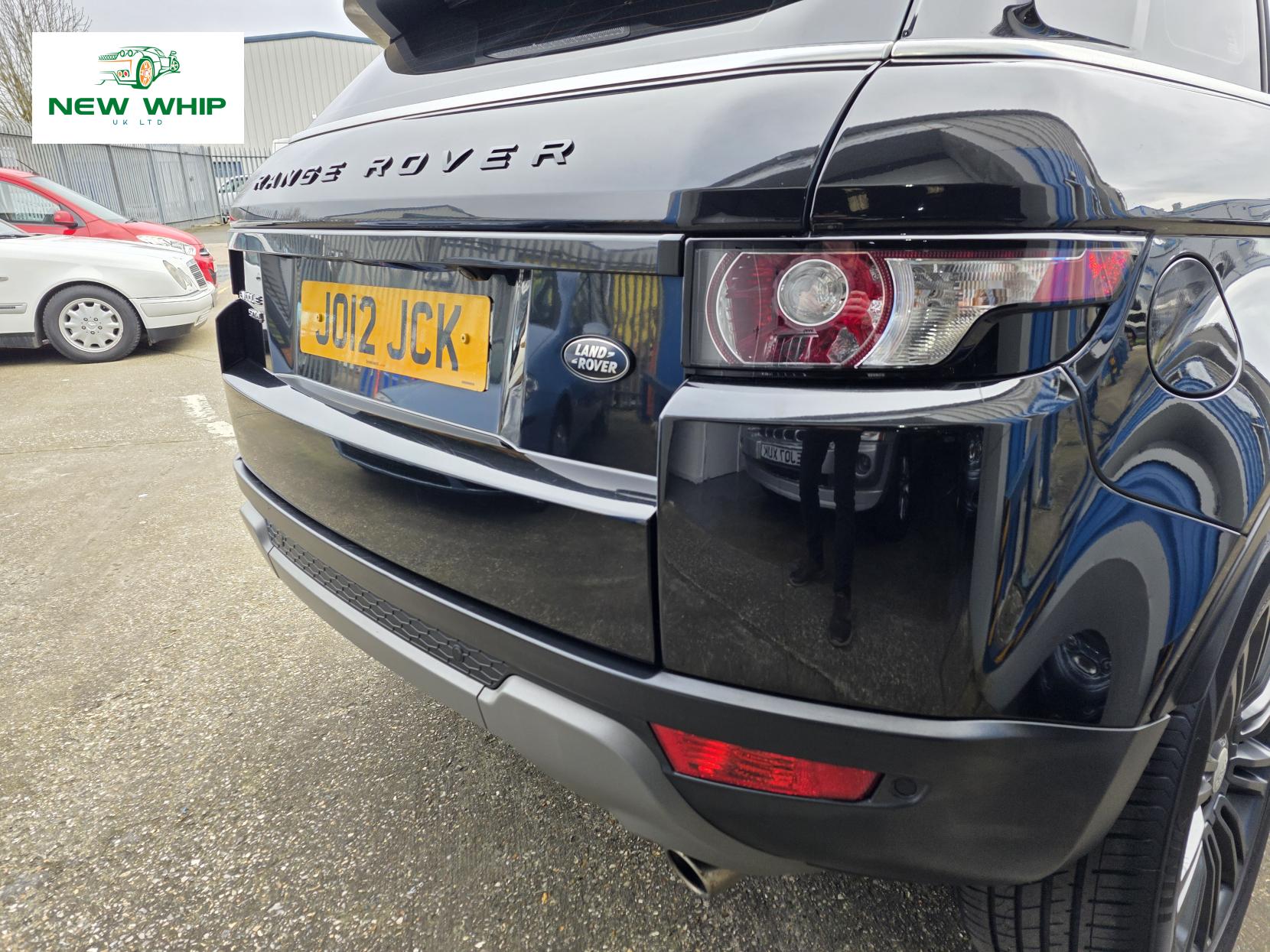 Land Rover Range Rover Evoque 2.2 SD4 Prestige SUV 5dr Diesel Auto 4WD Euro 5 (190 ps)